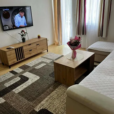 Stan Na Dan Bosanska Krupa