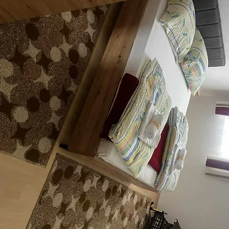 Stan Na Dan Lägenhet Bosanska Krupa